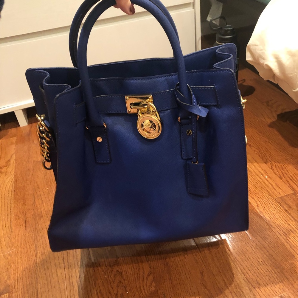 Michael Kors Blue Shoulder Bag with Gold Hardware